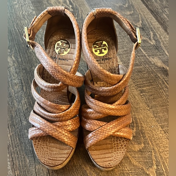 Tory Burch Jeanine Snake Print Leather Wedge Size 8 1/2 - Picture 16 of 16